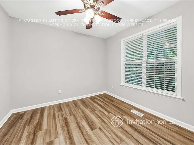 204 Zircon Ln — Photo 15