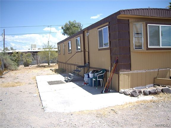4th image of 1838 E Arrowhead Drive