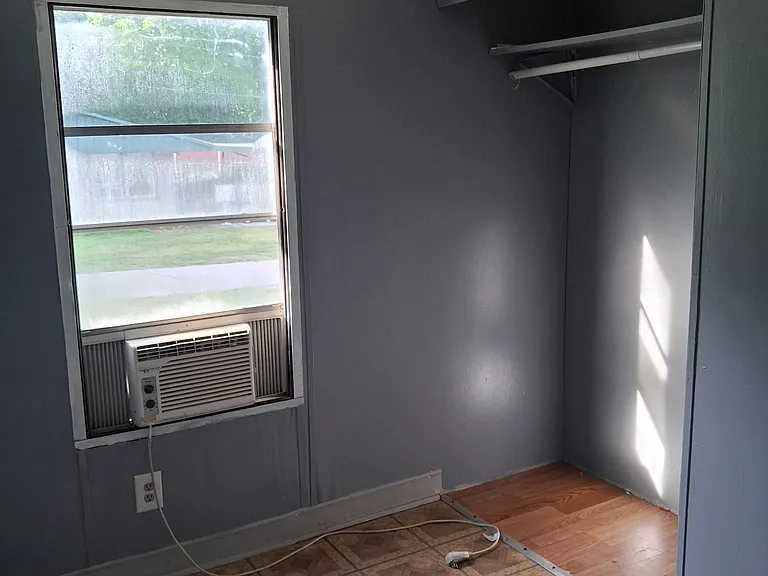 2246 Mountain Pine Rd #33 — Photo 8