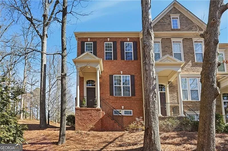 2109 Wylmoor Way SE photo 1