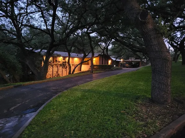 718 Glencrest Dr, San Antonio, TX 78229