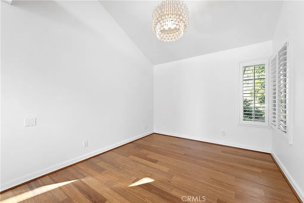 3 bed, 1896 sqft, $7,850 — Photo 4