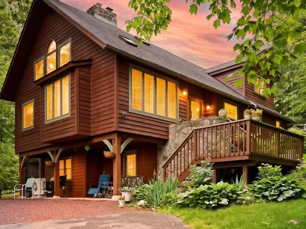 105 Blair Mountain Rd, Dillsburg, PA 17019