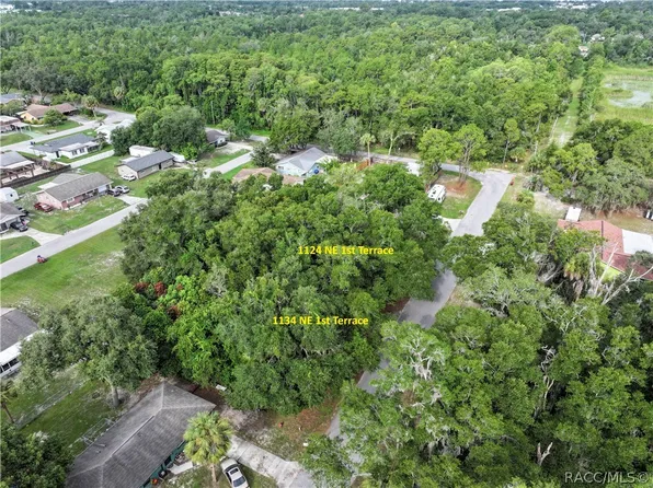 1124 NE 1st Ter, Crystal River, FL 34429