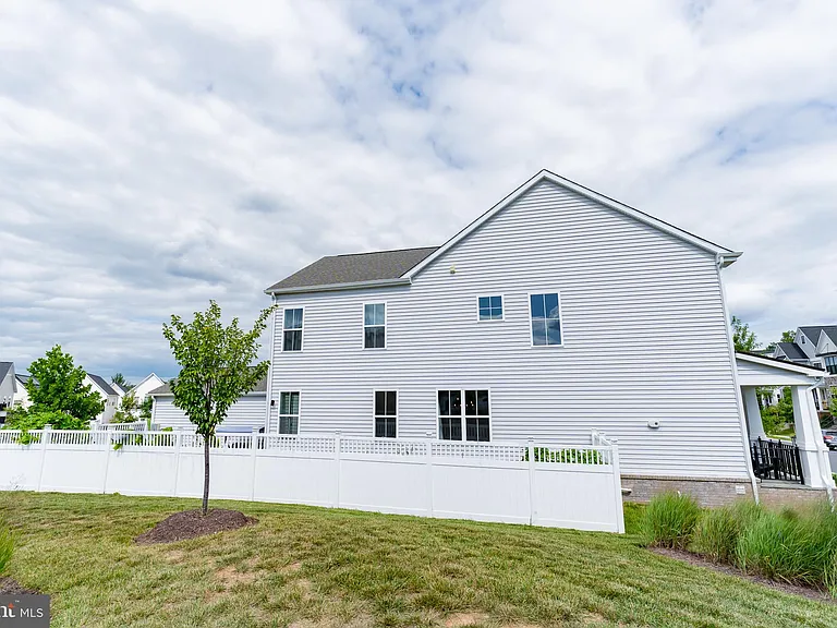 41914 Spring Air Dr — Photo 84