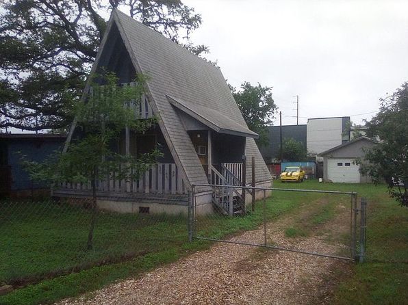 910 W Live Oak St