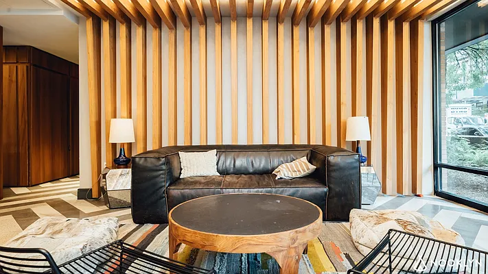 Rented by Nooklyn NYC LLC | media 18