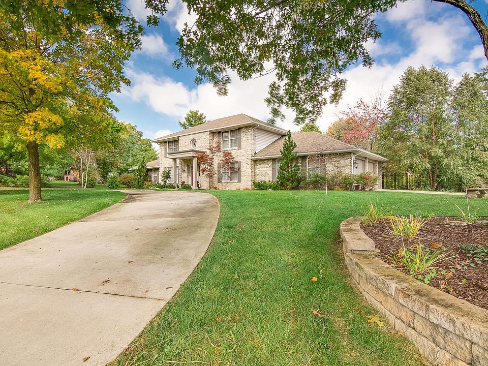 1st image of 3134 Williamsburg Way