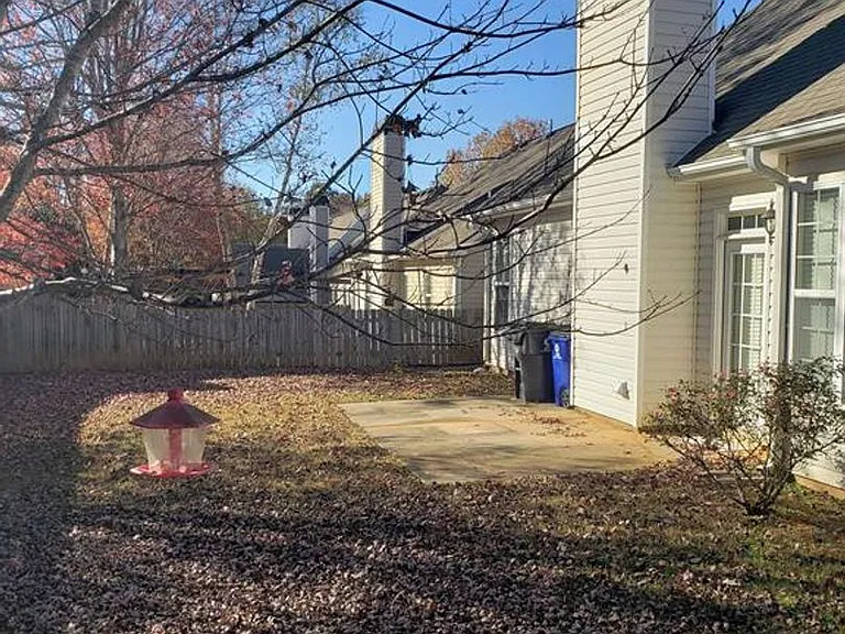 426 Stillwood Dr — Photo 22