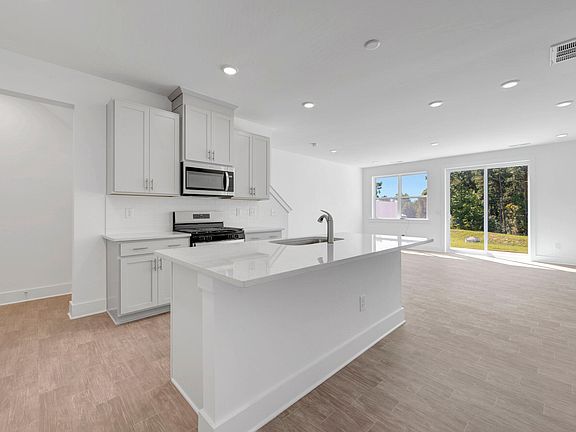 2nd image of 63 Dorado Dr #193
