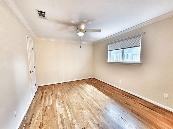 2nd image of 1523 Heights Blvd APT 13
