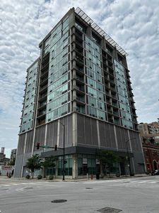 700 W Van Buren St APT 803, Chicago, IL, 60607