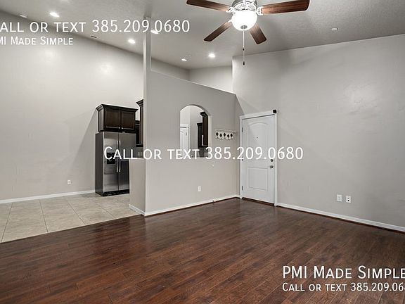 5th image of 127 E Jordan Ridge Blvd APT 411