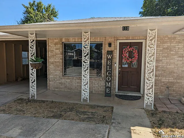 Building Photo - 110 Oak Knoll Dr