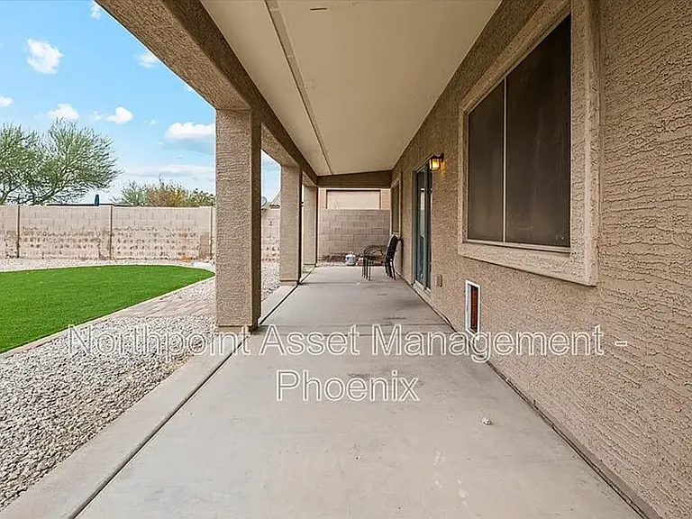 4906 N 113th Dr — Photo 22