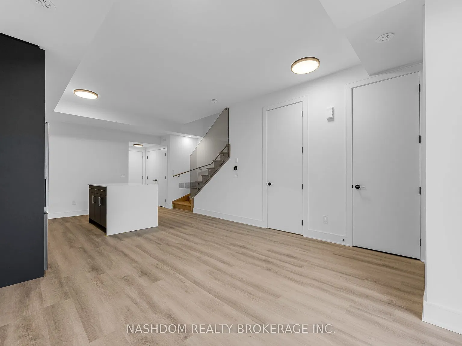 1 bed, $2,025 — Photo 4