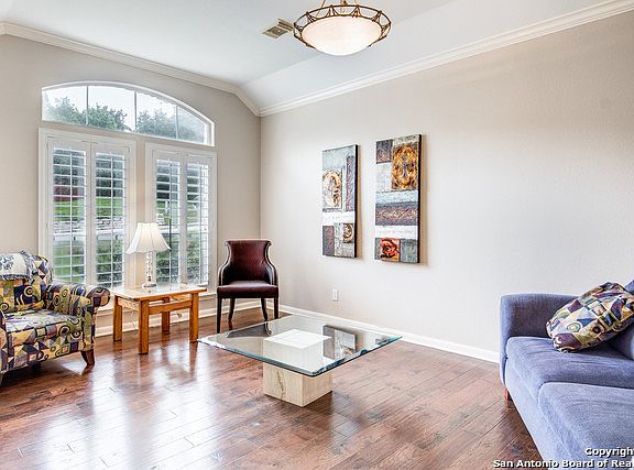 4th image of 6507 Grove Creek Dr