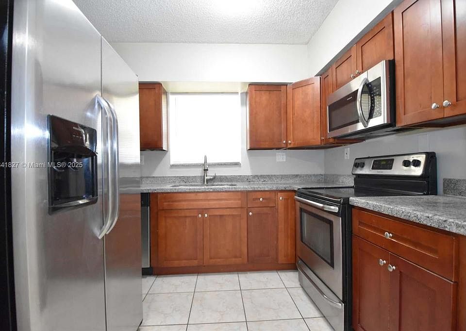 1st image of 330 NW 196th St #0