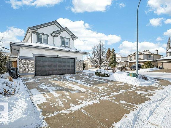 3rd image of 37 Nottingham Inlt