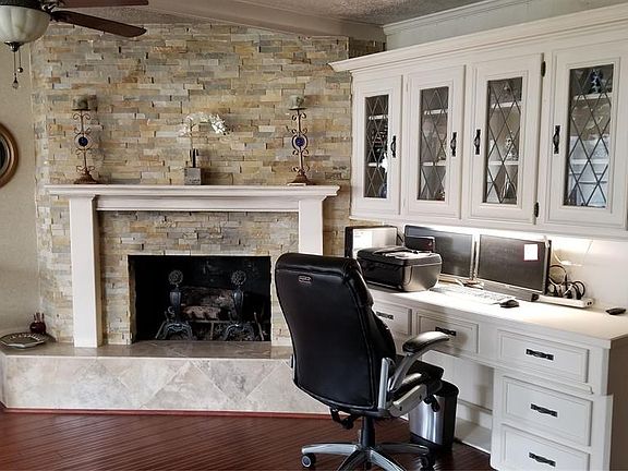 5th image of 2238 Pine River Dr