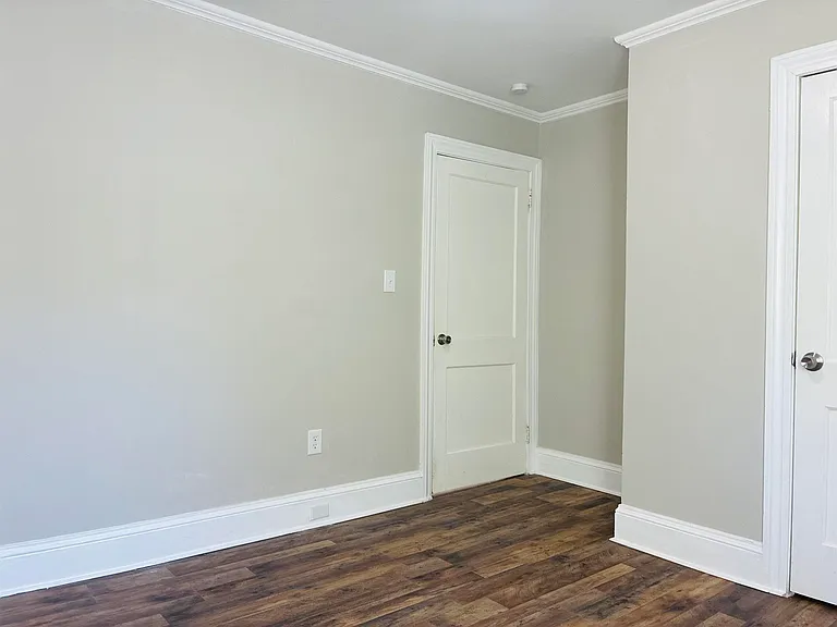 1030 Caldwell St — Photo 7