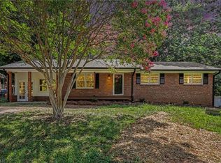 911 Harrison Crossroad Loop, Reidsville, NC 27320