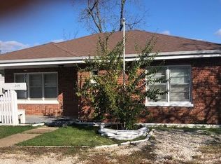 209 S Maple St, Dixon, MO 65459