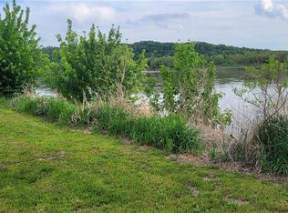 32099 Parma Dr, Oregon, MO 64473