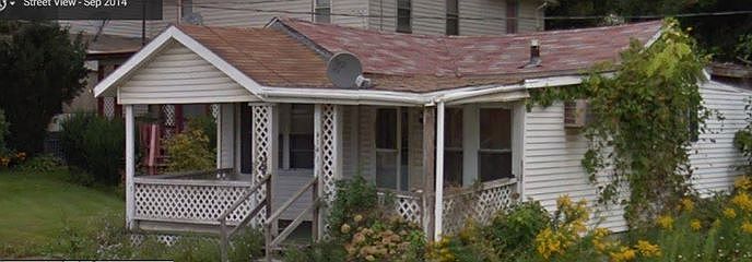 1st image of 414 Elm St