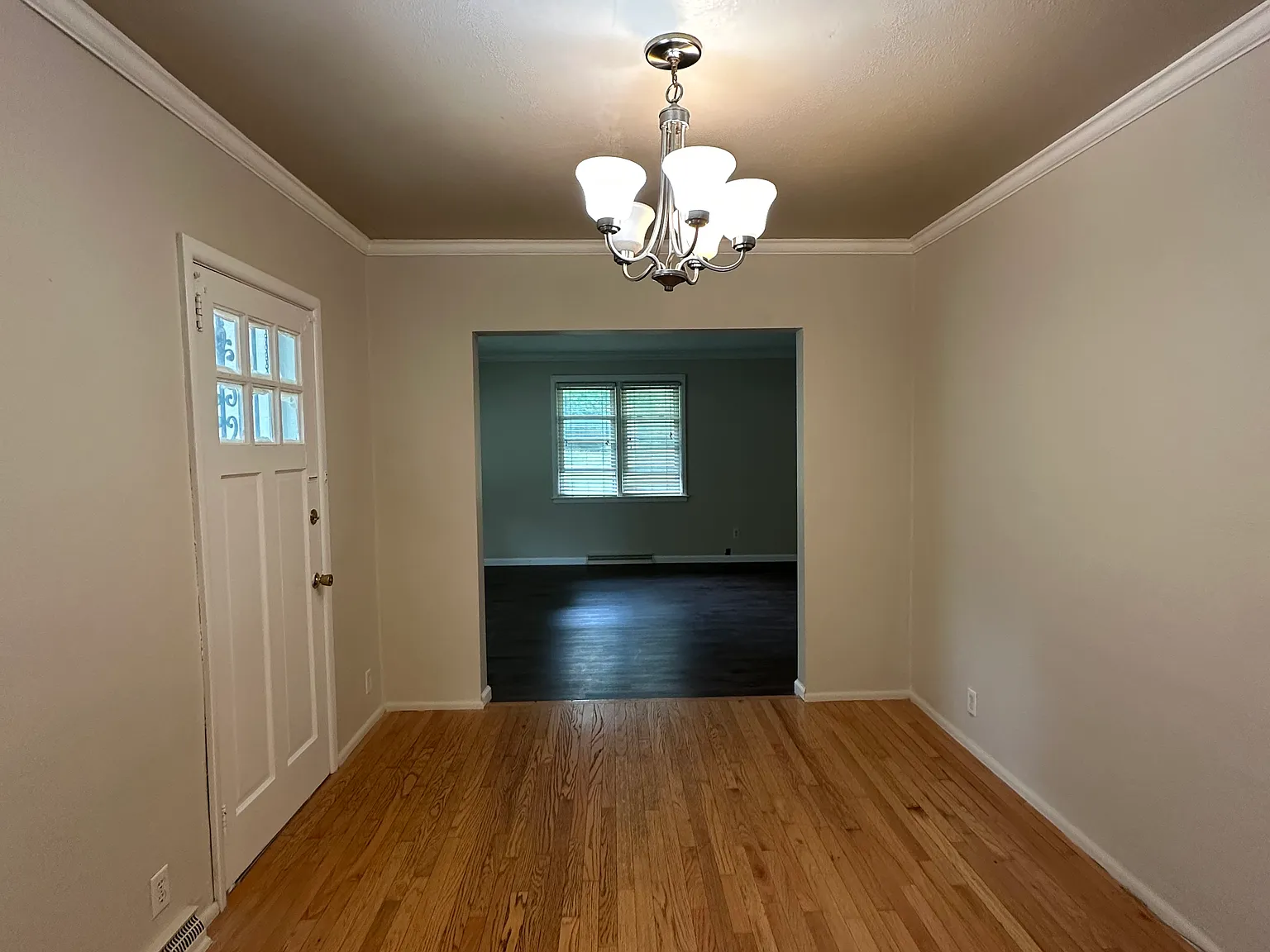332 Harris Ln — Photo 4