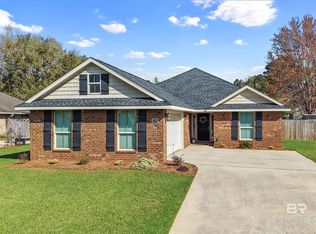 9537 Woolrich Ave, Fairhope, AL 36532
