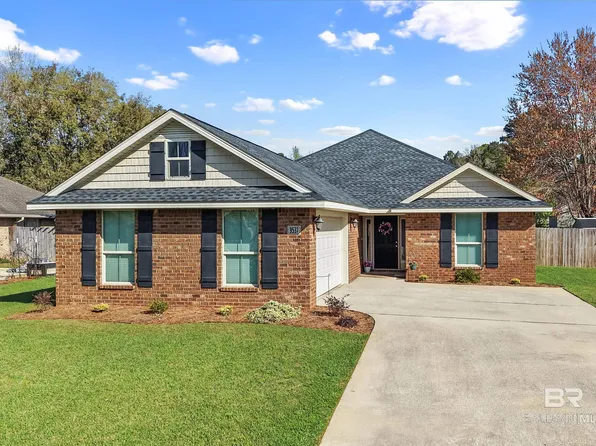 9537 Woolrich Ave, Fairhope, AL 36532