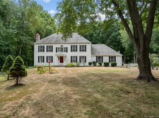 266 N Bride Brook Rd, East Lyme, CT 06333