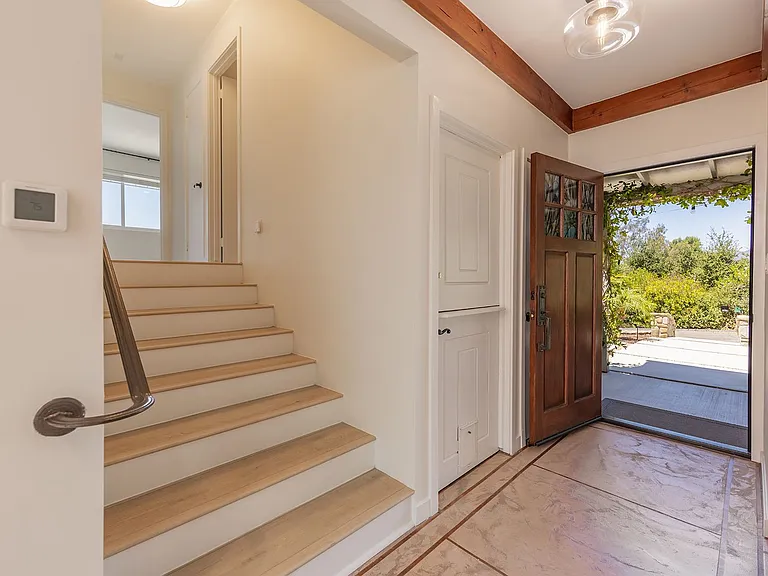 10000 El Centro St — Photo 13