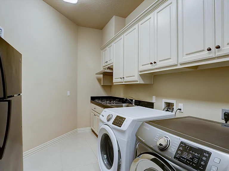 14202 Teal Cove Ln — Photo 27