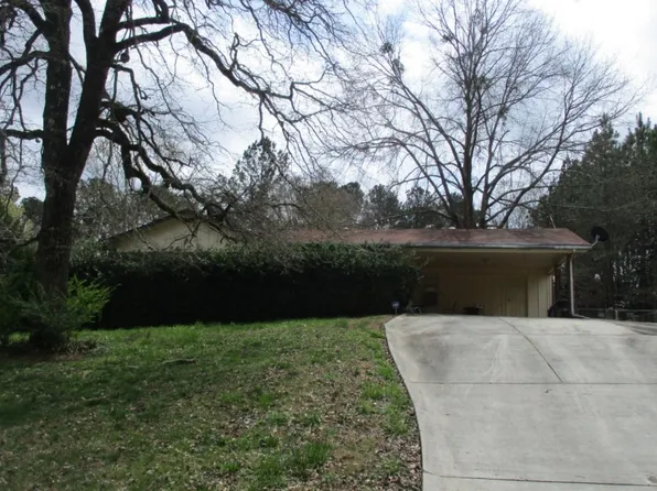 179 Timberland Trl, Riverdale, GA 30274