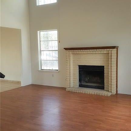 4th image of 10931 Yogi Berra Dr