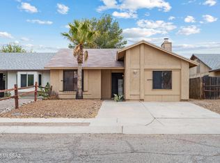4765 S Windrose Dr, Tucson, AZ 85730
