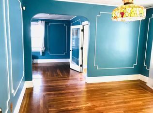 37 Seamans St, Providence, RI 02908