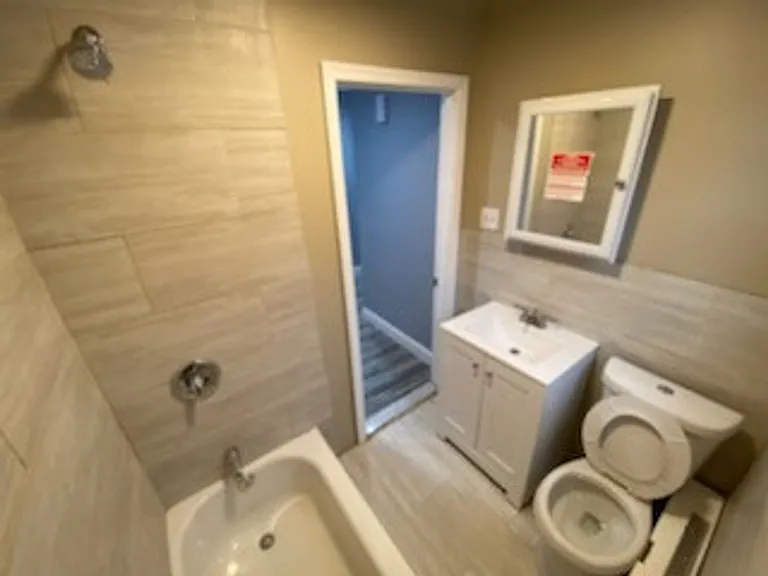 7535 Thouron Ave — Photo 6