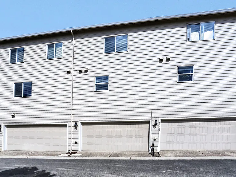 7803 NW Spirea St — Photo 25