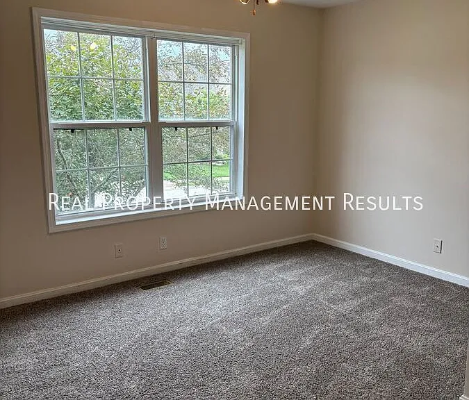3324 Cobblefield Dr — Photo 16