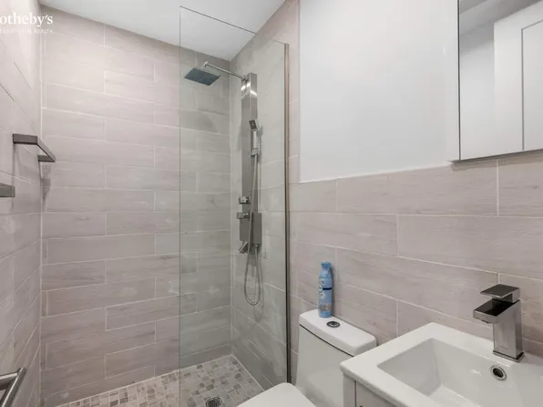 2113 Fifth Avenue image 6 of 9