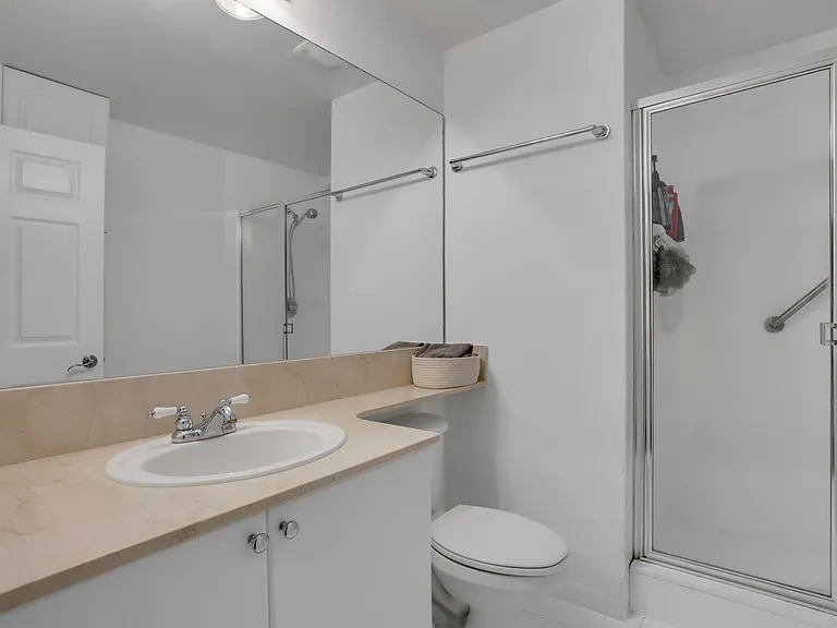 233 S Federal Hwy #325 — Photo 17