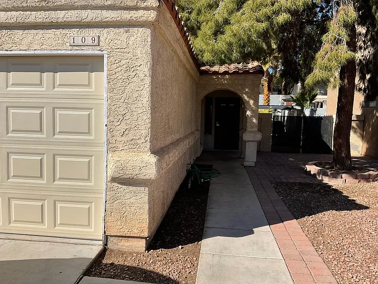 109 Lotus Blossom Ct — Photo 18