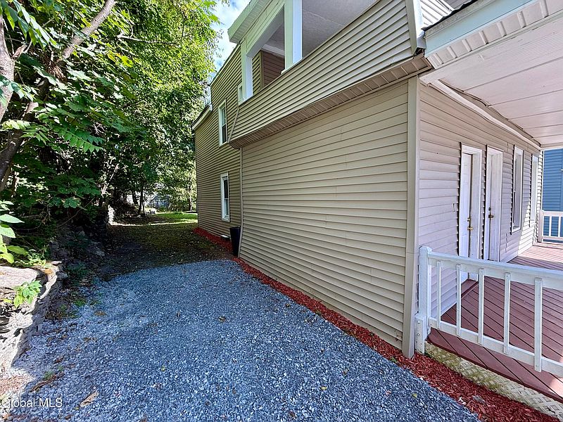 5th image of 5 Hewitt Street