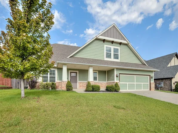 2333 Bretton Ln, Edmond, OK 73012
