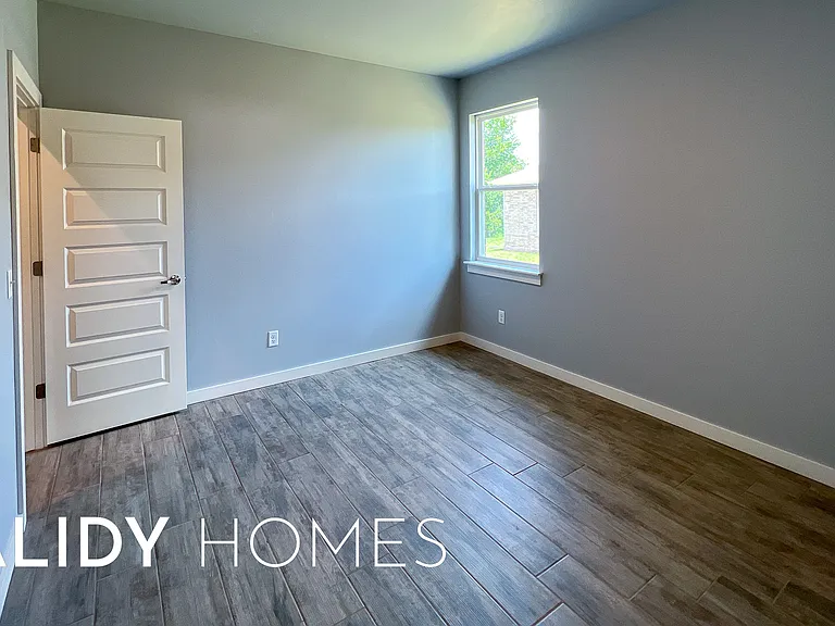 17611 Natalie Ct — Photo 27