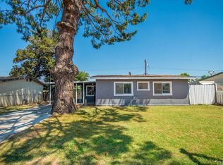 18221 E Kirkwall Rd, Azusa, CA 91702