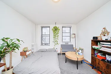 Rented by Living New York